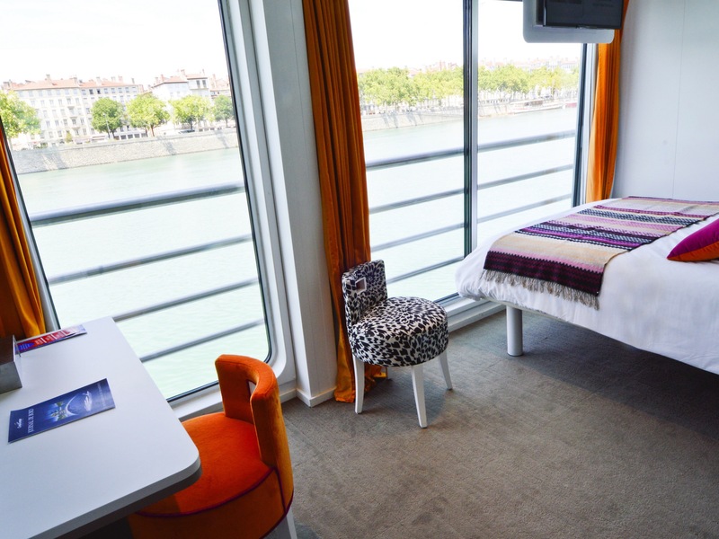 Upper Deck Double Bed - Accessible Cabin Cat B